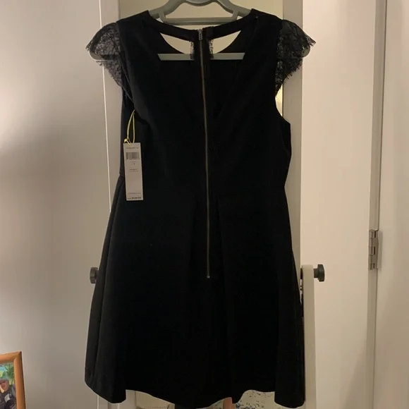 NWT BCBG Generation Black Dress - Picture 6 of 8